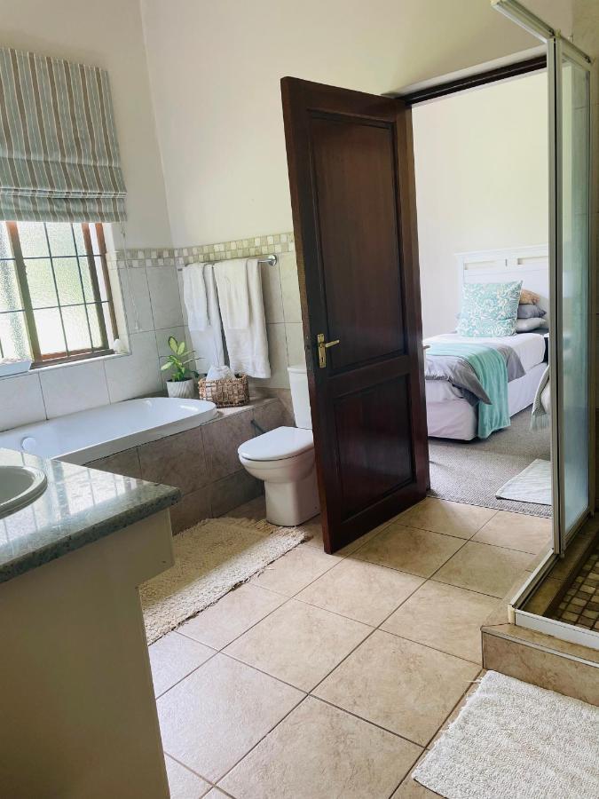 Porterfield Guest House, Champagne Valley Dış mekan fotoğraf