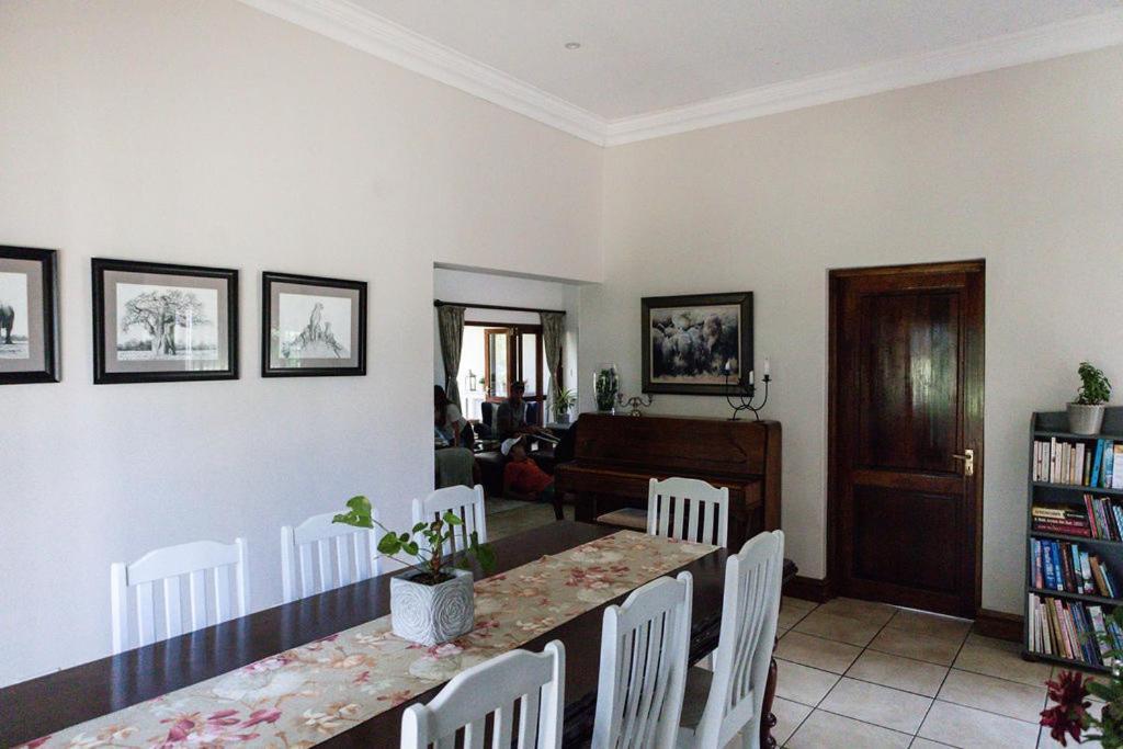 Porterfield Guest House, Champagne Valley Dış mekan fotoğraf