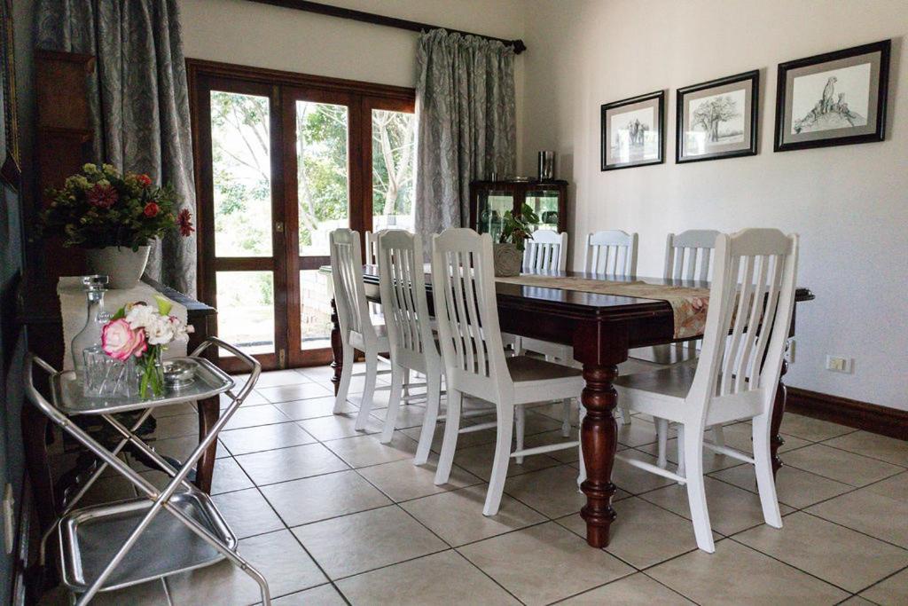 Porterfield Guest House, Champagne Valley Dış mekan fotoğraf